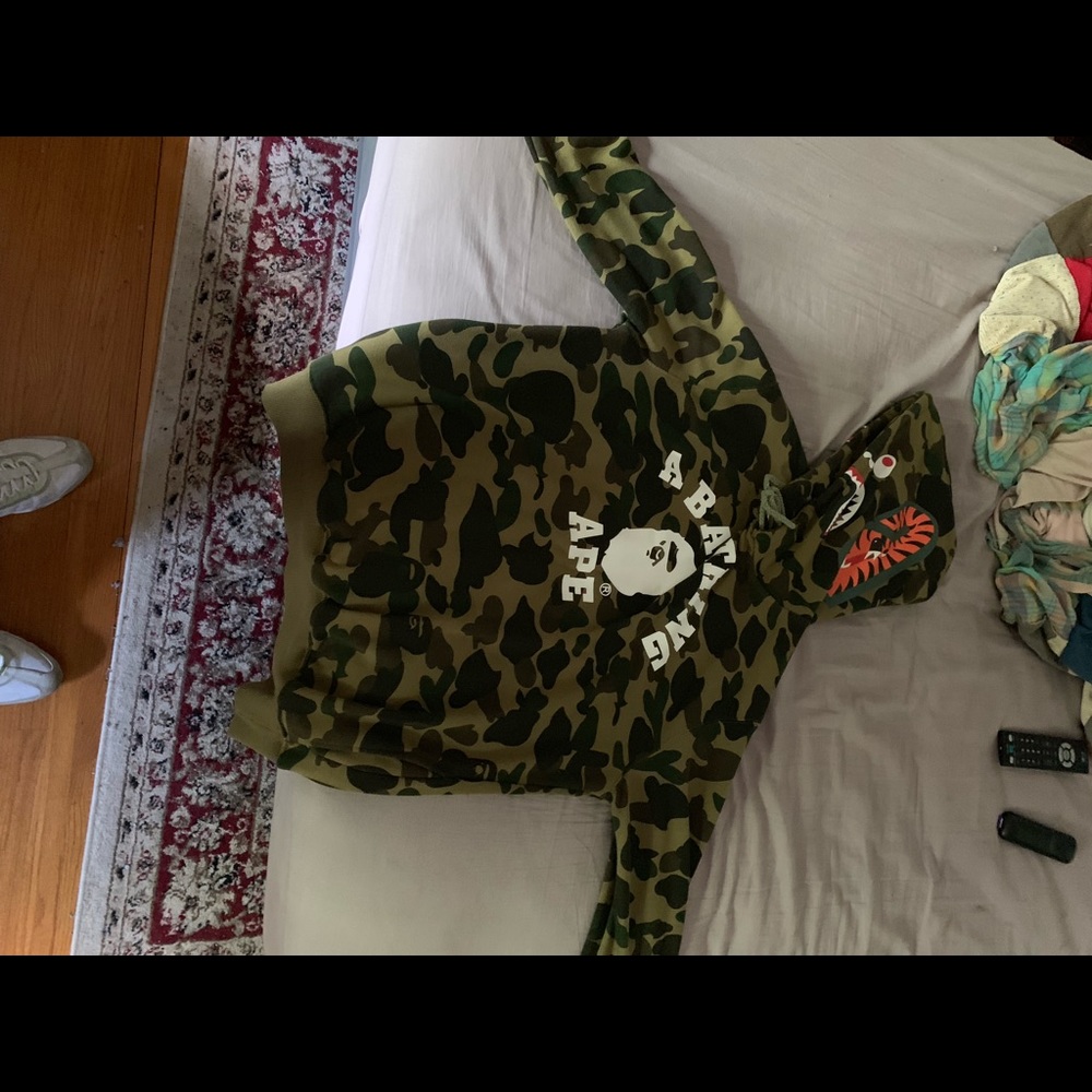 BootlegJapanese bape hoodie